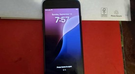 Good
													Apple iPhone SE 3rd Gen 2022 - Unlocked, Midnight, 64 GB, A2595, photo 4 of 12
