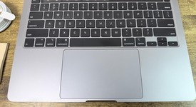 Good
													MacBook Pro 2020 - 13" - I5, Gray, 256 GB, 16 GB, photo 2 of 9