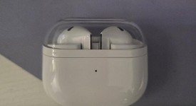 Used
													Samsung Galaxy Buds3 - White, photo 2 of 5