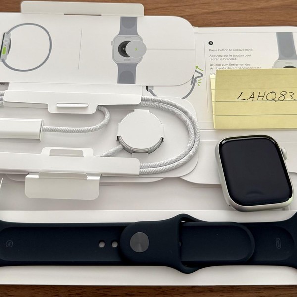 Apple Watch Series 9 45mm - Silver, A2980 - GPS, Aluminum