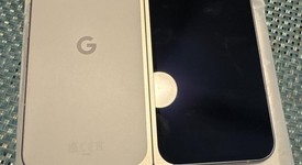 Mint
													Google Pixel 9 Pro Fold - Unlocked, Porcelain, 512 GB, GGH2X, photo 3 of 5
