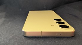 Good
													Samsung Galaxy S24 - Unlocked, Green, 256 GB, 8 GB, SM-S921U1, photo 5 of 11