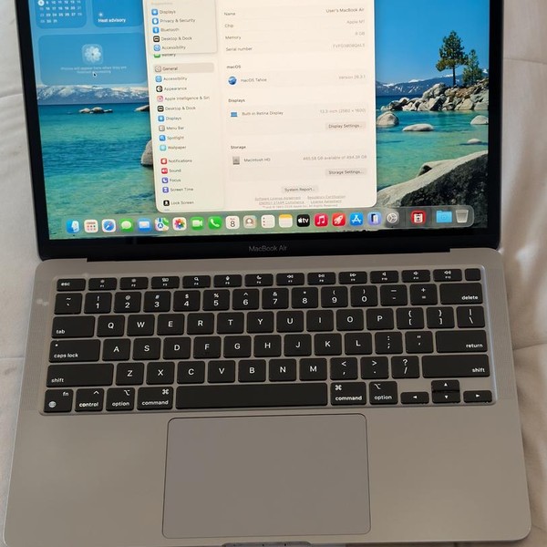 MacBook Air 2020 - 13 inch - 512 GB, Gray, 8 GB, Apple M1