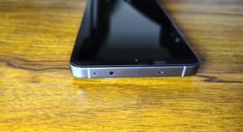 Mint
													OnePlus 13R - Unlocked, Nebula Noir, 256 GB, 12 GB, photo 5 of 8