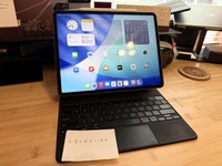 Apple iPad Pro 12.9" 6th Gen 2022