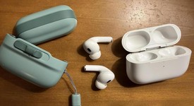 Used
													Apple AirPods Pro 2 - Lightning, photo 3 of 4