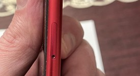 Good
													Apple iPhone SE 2nd Gen 2020 - Unlocked, Red, 128 GB, A2275, photo 4 of 27