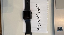 Good
													Apple Watch Series 7 41mm - Verizon, Silver, A2475 - Cellular, Stainless, photo 2 of 7