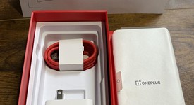 Good
													OnePlus 13R - Unlocked, Nebula Noir, 256 GB, 12 GB, photo 5 of 19