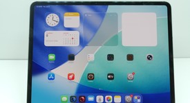 Fair
													Apple iPad Pro 13" (M4) 2024 - Unlocked, Black, 1 TB, 16 GB, A2926, Standard Glass, photo 3 of 4