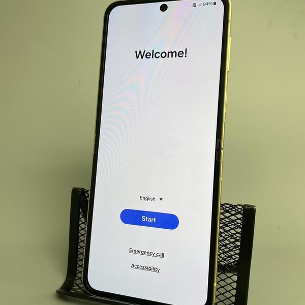 Samsung Galaxy Z Flip6 - Unlocked, 512 GB, Yellow, 12 GB, SM-F741U1