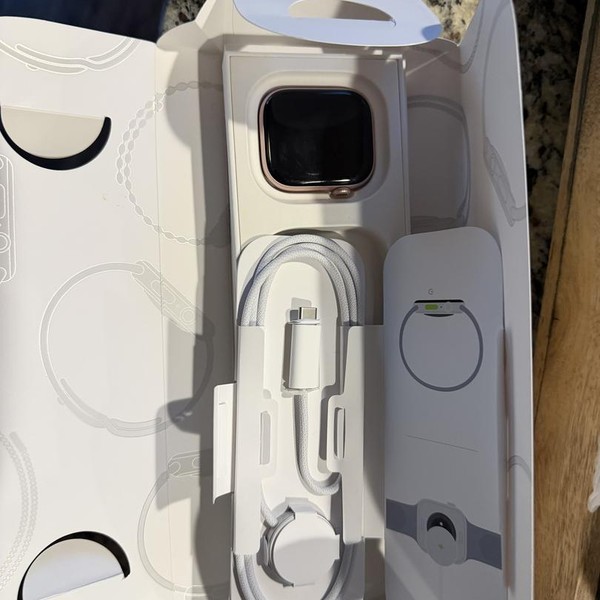 Apple Watch Series 10 46mm - Unlocked, Rose Gold, A3003 - Cellular, Aluminum