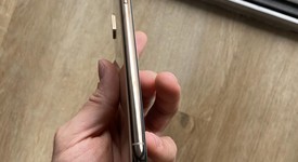 Mint
													Apple iPhone Xs Max - Unlocked, Gold, 256 GB, A1921, photo 4 of 7