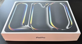 New
													Apple iPad Pro 13" (M4) 2024 - Wi-Fi, Black, 512 GB, 8 GB, A2925, Standard Glass, photo 2 of 4