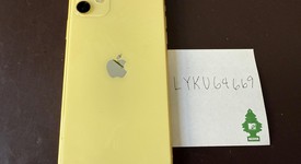 Fair
													Apple iPhone 11 - Unlocked, Yellow, 128 GB, A2111, photo 3 of 8