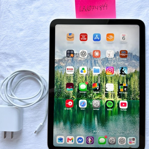 Apple iPad (10th Gen) - Wi-Fi, 64 GB, Silver, A2696