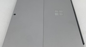 Good
													Microsoft Surface Pro 7 - I5, Platinum, 128 GB, 8 GB, photo 4 of 7