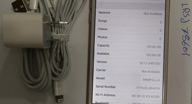 Mint
													Apple iPhone 7 - Unlocked, Rose Gold, 128 GB, A1660, photo 1 of 7