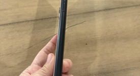 Good
													Apple iPhone SE 3rd Gen 2022 - Unlocked, Midnight, 64 GB, A2595, photo 3 of 6