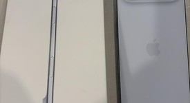 Mint
													Apple iPhone Air - Unlocked, Sky Blue, 256 GB, A3260, photo 4 of 13