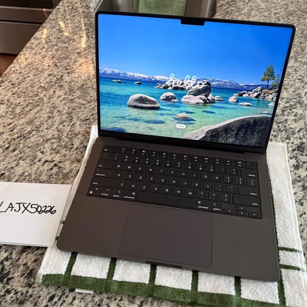 MacBook Pro 2024 - 14 inch - 512 GB, Space Black, 24 GB, Apple M4 Pro 12-core