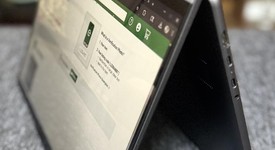 Mint
													Lenovo Yoga Laptop, photo 5 of 8