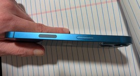 Mint
													Apple iPhone 13 - Unlocked, Blue, 256 GB, A2482, photo 4 of 9