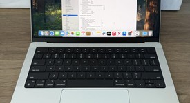Good
													MacBook Pro 2021 - 14" - Apple M1 Pro 10-core, Silver, 1 TB, 16 GB, photo 1 of 13