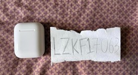 Used
													Apple AirPods 2nd Gen - Lightning Case, photo 2 of 5