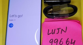 Mint
													Samsung Galaxy S10 Plus - AT&T, White, 128 GB, 8 GB, SM-G975U, photo 1 of 6