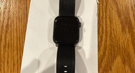 Good
													Apple Watch Series 6 40mm - Unlocked, Black, A2293 - Cellular, Titanium, photo 1 of 2
