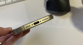 Mint
													Apple iPhone 15 Pro - Unlocked, Natural, 256 GB, A2848, photo 5 of 7