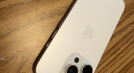Good
													Apple iPhone 16 Pro - Unlocked, White, 1 TB, A3083, photo 2 of 16