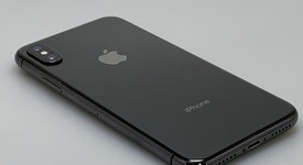 Good
													Apple iPhone X - Unlocked, Gray, 64 GB, A1865, photo 3 of 7