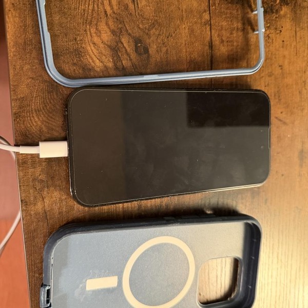 Apple iPhone 14 Pro - Unlocked, 128 GB, Black, A2650