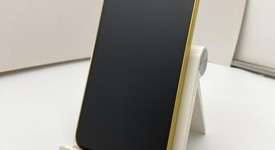 Fair
													Apple iPhone 14 - Unlocked, Yellow, 128 GB, A2649, photo 2 of 7