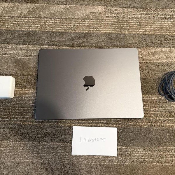 MacBook Pro 2024 - 14 inch - 512 GB, Space Black, 24 GB, Apple M4 Pro 12-core