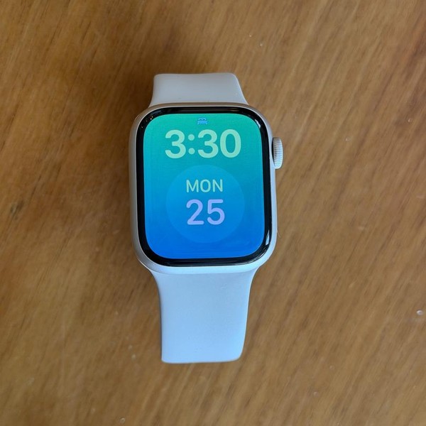 Apple Watch Series 9 41mm - Starlight, A2978 - GPS, Aluminum