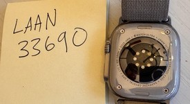 Good
													Apple Watch Ultra 2 49mm - Unlocked, Natural, A2986, photo 4 of 7