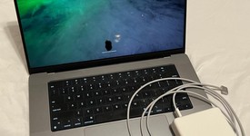 Good
													MacBook Pro 2021 - 16" - Apple M1 Pro 10-core, Gray, 512 GB, 16 GB, photo 4 of 6