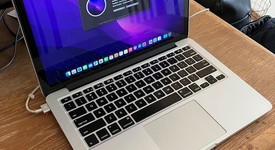 Good
													MacBook Pro 2015 (Retina) - 13" - Silver, 256 GB, 8 GB, photo 1 of 11