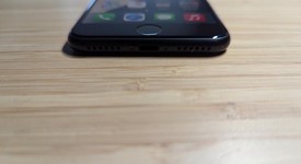 Good
													Apple iPhone SE 3rd Gen 2022 - T-Mobile, Midnight, 64 GB, A2595, photo 3 of 13