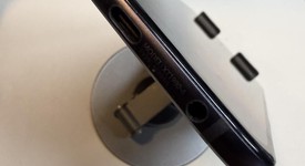 Good
													Moto Z4 - Verizon, Gray, 128 GB, 4 GB, photo 4 of 6