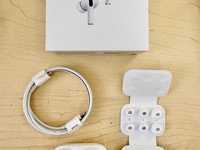 Apple AirPods Pro 2