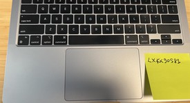 Good
													MacBook Air 2020 - 13" - Apple M1, Gray, 1 TB, 16 GB, photo 3 of 10