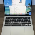 Good MacBook Pro 2022 - 13 inch - 1 TB, Silver, 24 GB, Apple M2