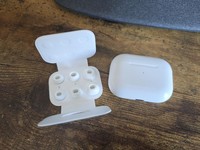 Apple AirPods Pro 2nd Gen