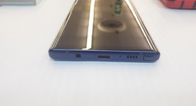 Good
													Samsung Galaxy Note 9 - Unlocked, Blue, 128 GB, 6 GB, SM-N960U1, photo 5 of 9