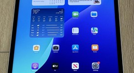 Mint
													Apple iPad Pro 12.9" 5th Gen 2021 - Unlocked, Silver, 128 GB, photo 2 of 6