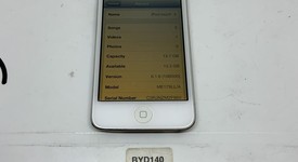 Good
													Apple iPod Touch 4th Gen - Wi-Fi, White, 16 GB, photo 2 of 9